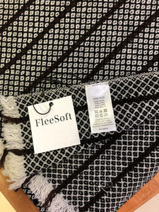 FleeSoft Fashion Scarf for women, Normal thick Fashion  Scarf,black Polyester scarf