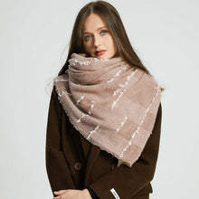 Load image into Gallery viewer, 1167801 WAMSOFT Luxury cashmere scarf,  women‘s Premium cashmere Scarves,light brown
